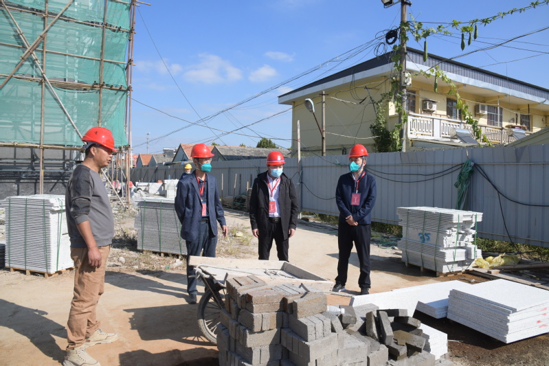 淮海开展在建工地安全生产检查.jpg