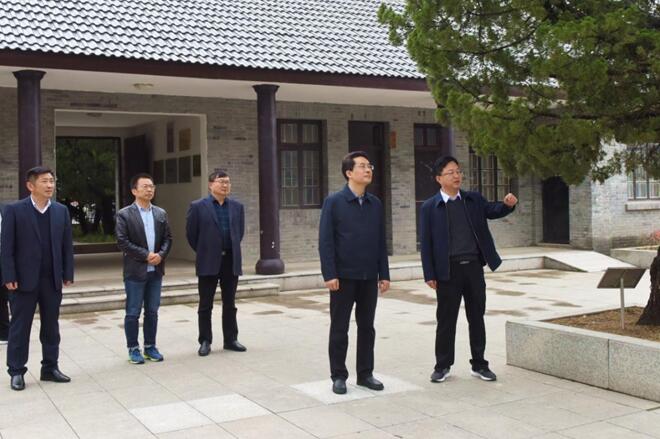 集团公司纪委书记李旭东来淮海调研.jpg