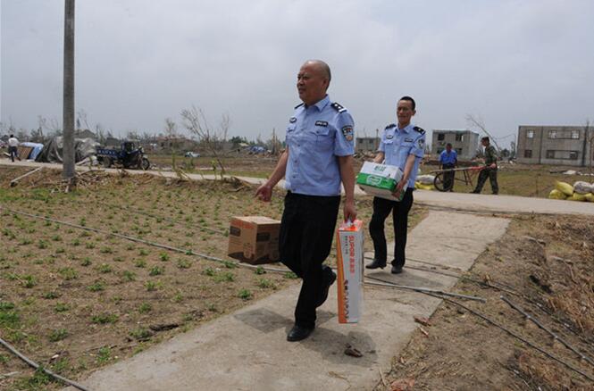 阜宁存单飞抵农场 淮海派人完璧归赵2.jpg