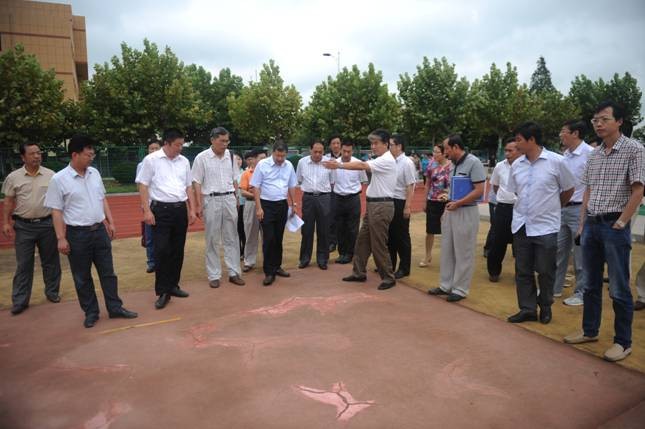 集团公司工会在我场召开趣味运动会预备会.jpg