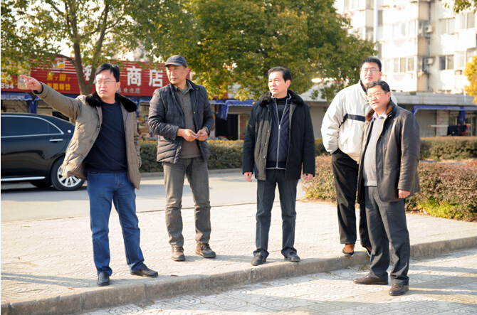 集团公司副总经理陈建军来我场调研.jpg