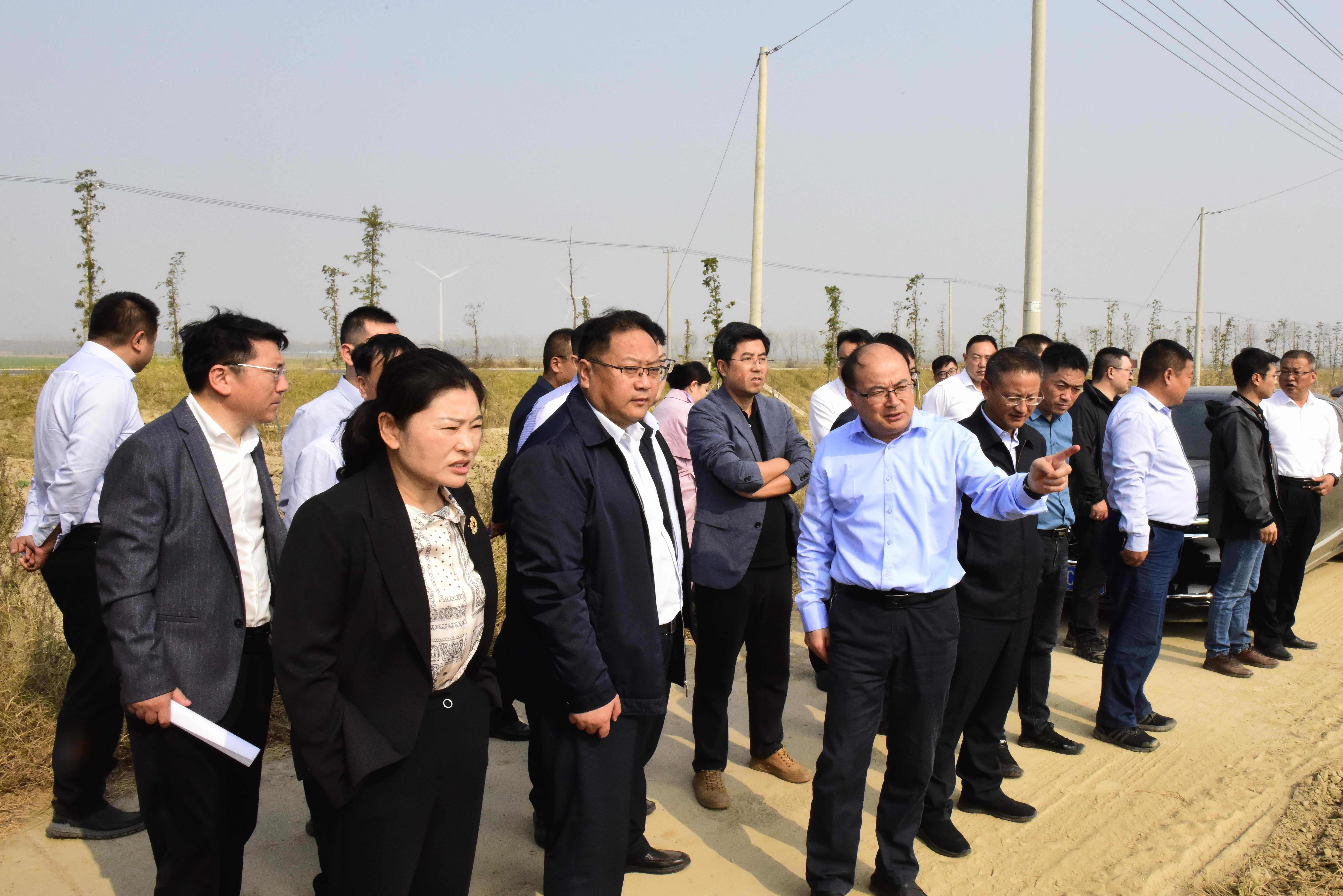 建湖县领导来淮海学习考察高标准农田建设情况