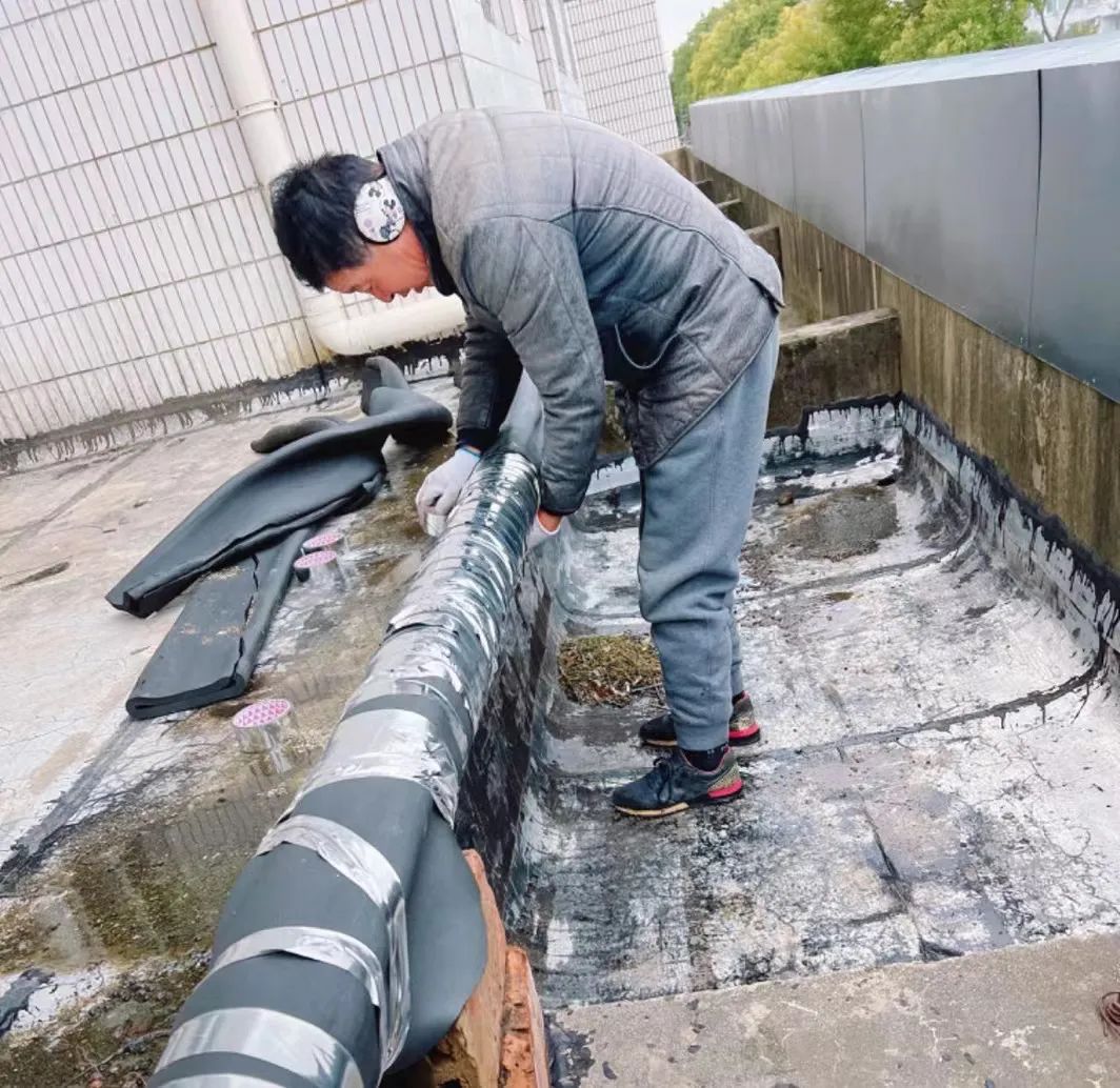 淮海农场物业公司全力保障用水无忧